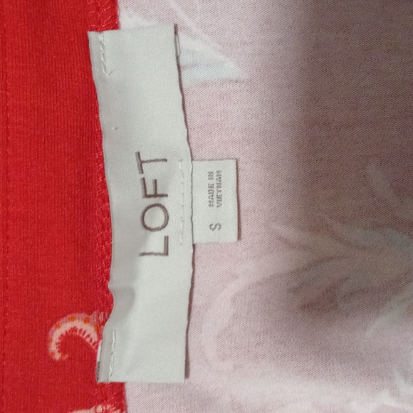 💋LOFT💋 - Red/Pink Floral Print Halter Swing Dress - Picture 3 of 8